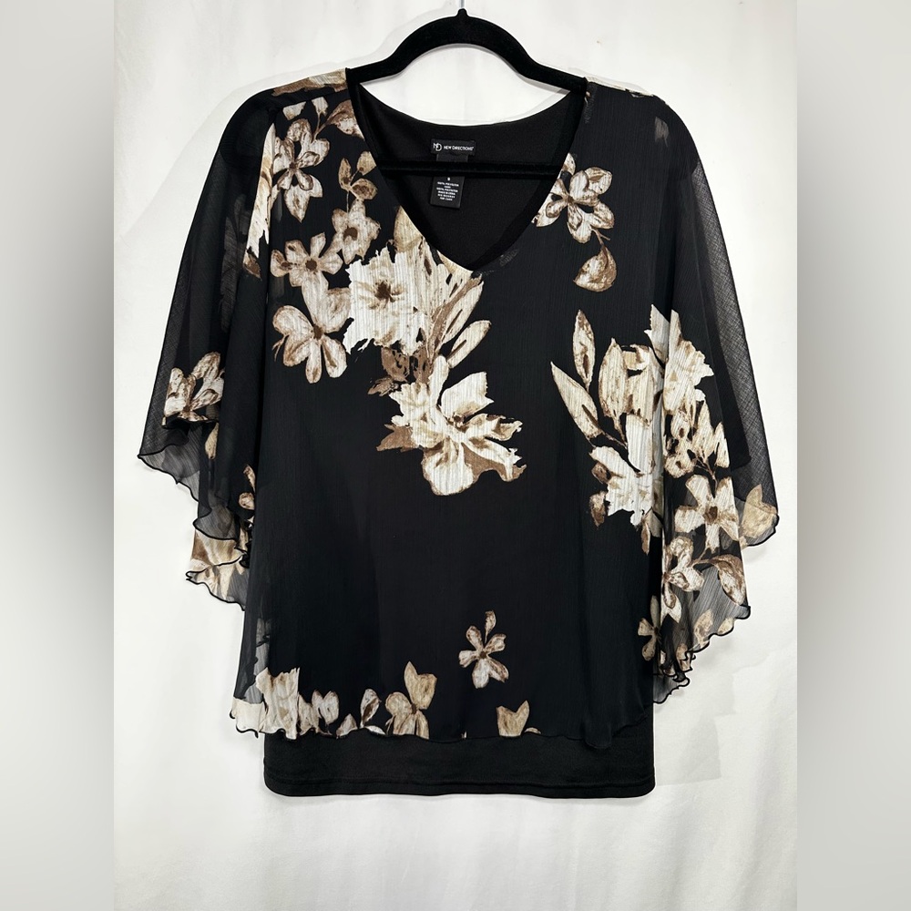 New Directions Black Floral Blouse
